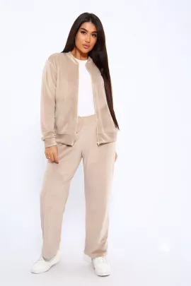Костюм 097775 бежевый последний размер