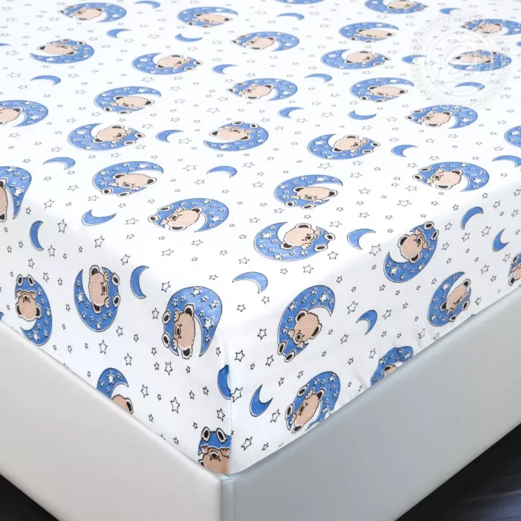 Простыня на резинке "Мишка на луне" 250 60*120*10 250